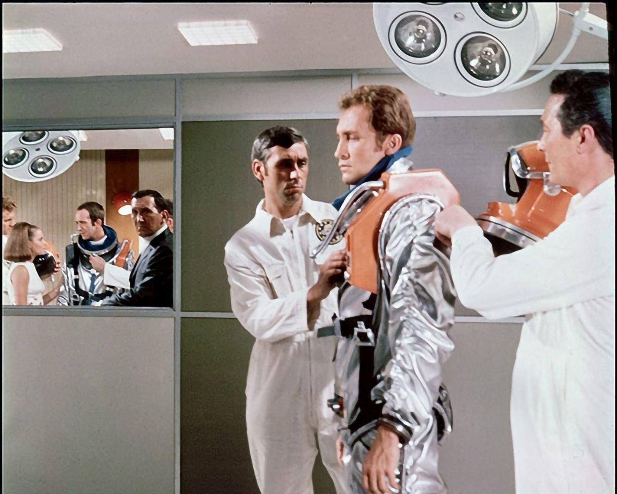 Unfall im Weltraum (Journey to the Far Side of the Sun) / Erstklassiger Science-Fiction Film von Gerry Anderson („Thunderbirds“ & „UFO“) (Pidax Film-Klassiker)  (Blu-ray Disc)