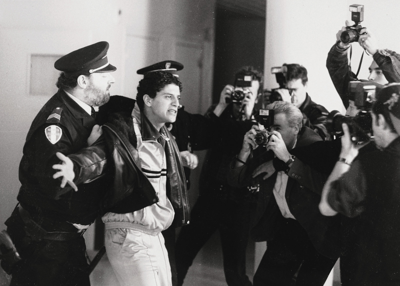 La Haine - Hass - Uncut Mediabook Edition  (4K Ultra HD+2 Blu-ray) La Haine - Hass - Uncut Mediabook Edition  (4K Ultra HD+2 Blu-ray)