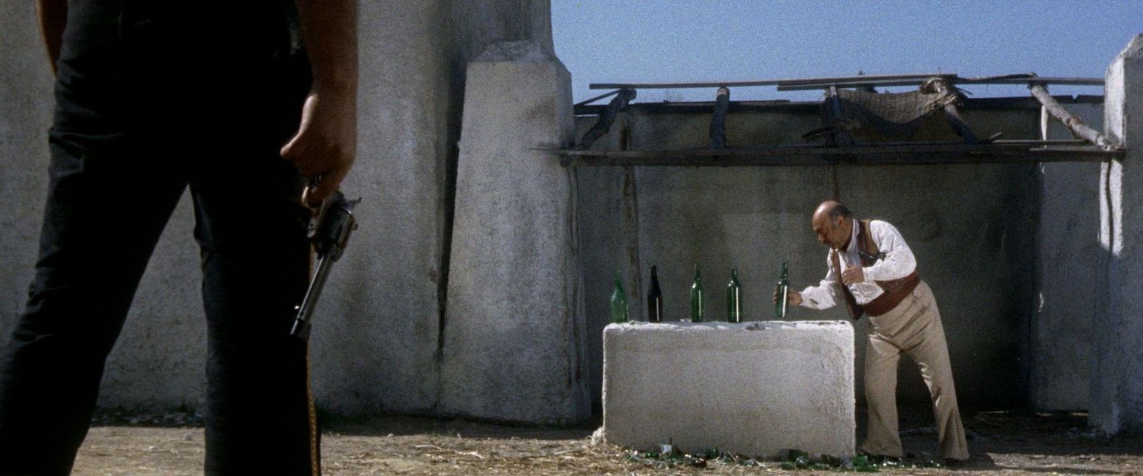 Django - Kreuze im blutigen Sand Django - Kreuze im blutigen Sand