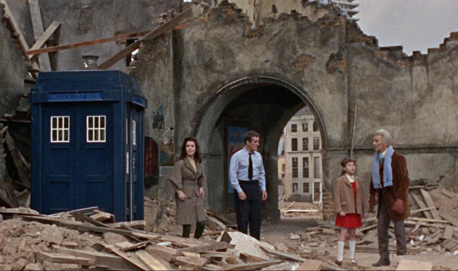 Dr. Who: Die Invasion der Daleks auf der Erde 2150 n. Chr.  (+ Blu-ray)  (Blu-ray 4K Ultra HD)
