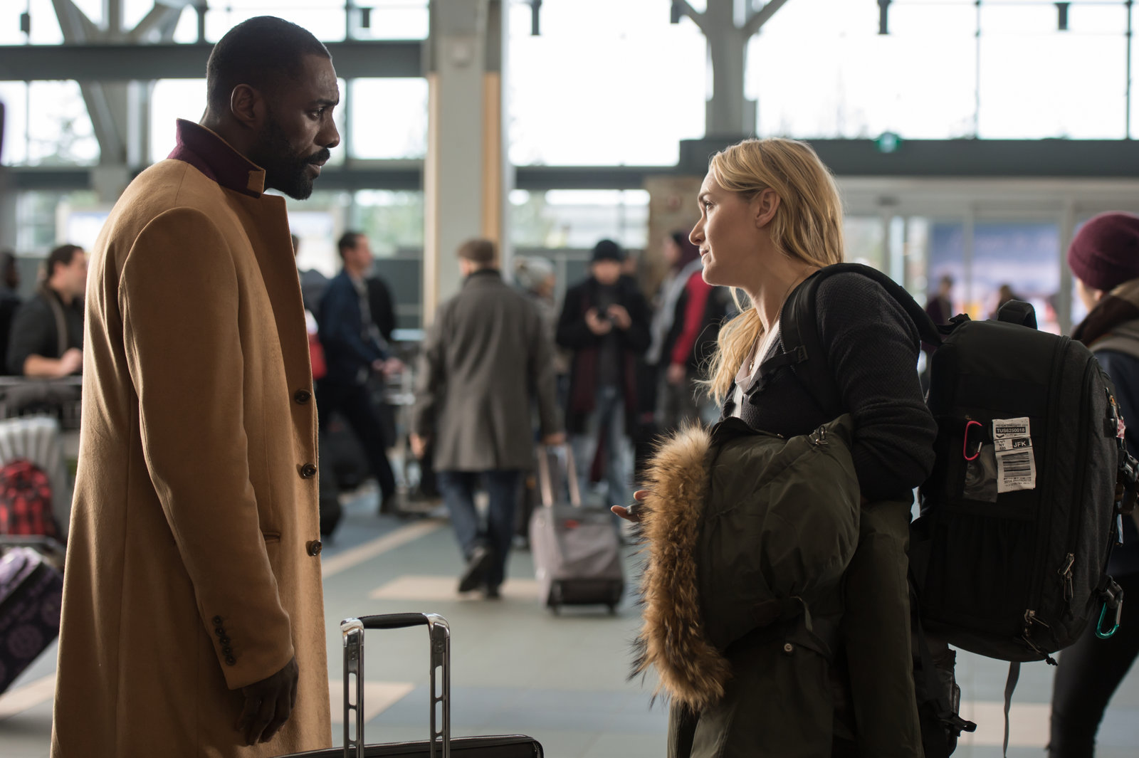 Zwischen zwei Leben - The Mountain Between Us (blu-ray)