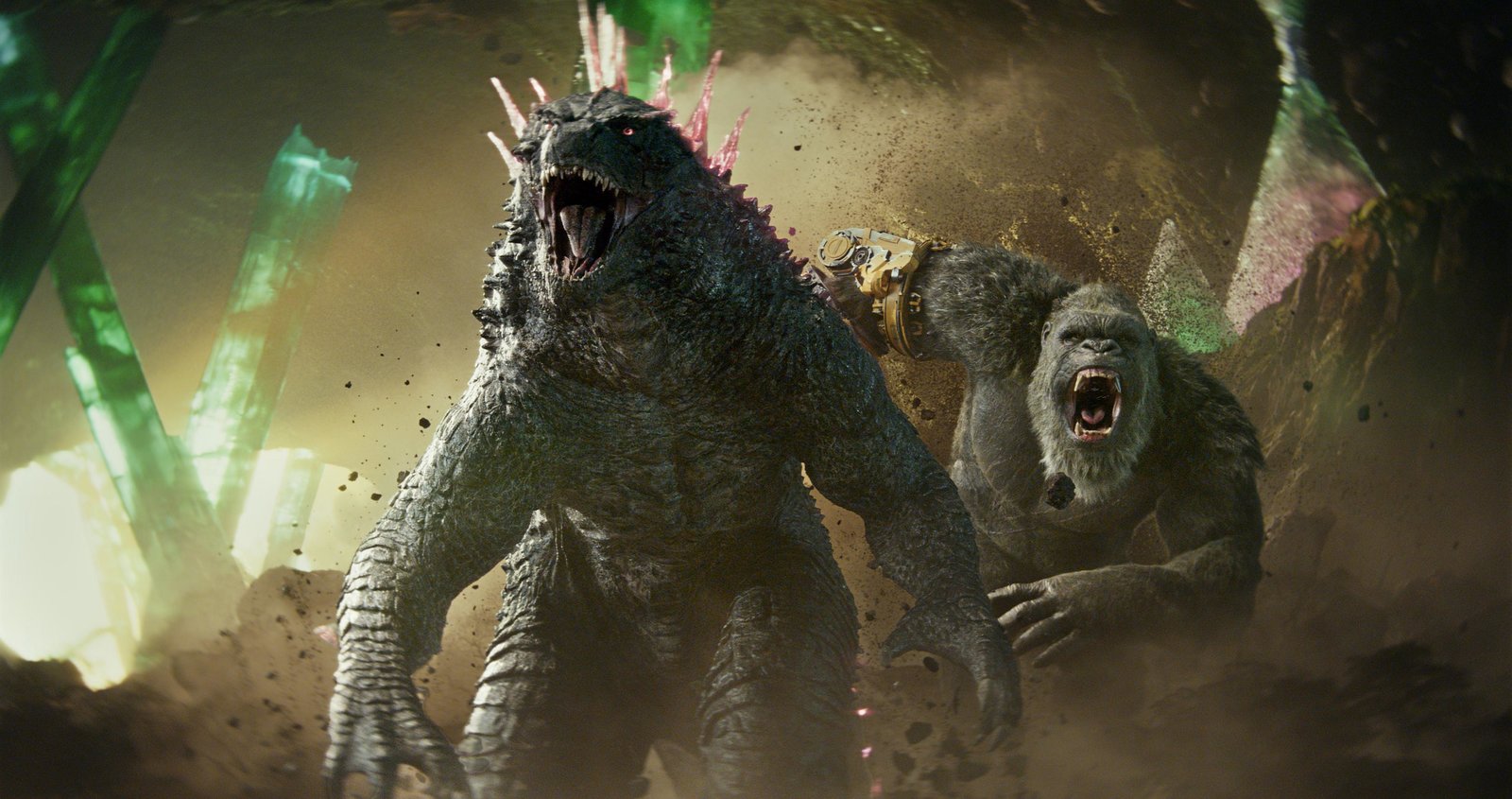 Godzilla x Kong: The New Empire  (DVD) Godzilla x Kong: The New Empire  (DVD)