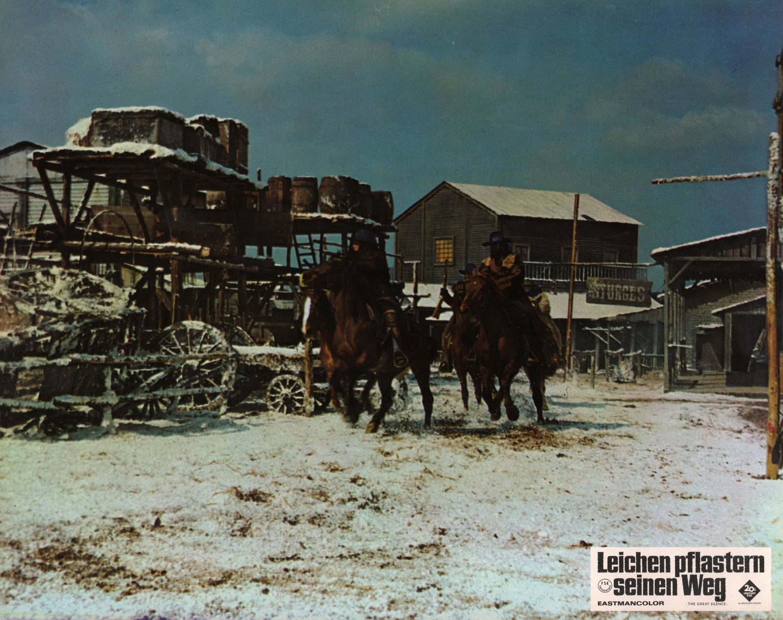 Leichen pflastern seinen Weg  (4K Ultra HD) Leichen pflastern seinen Weg  (4K Ultra HD)