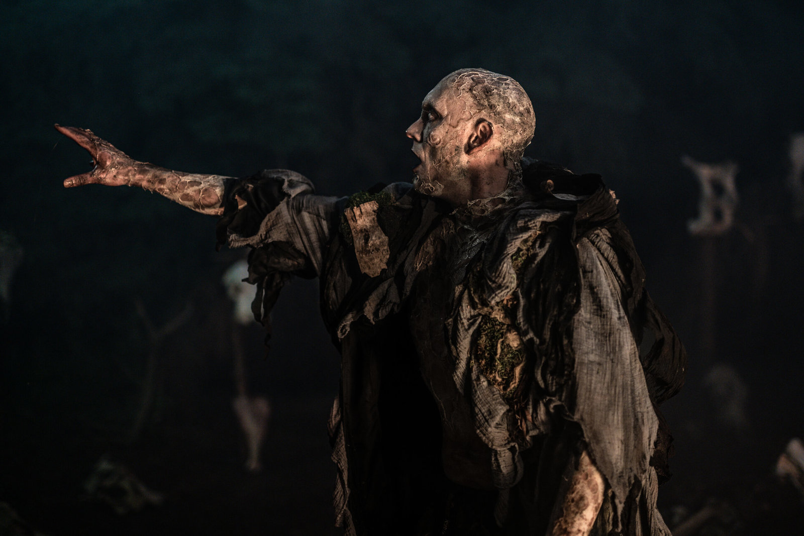 Village of Darkness  (DVD)