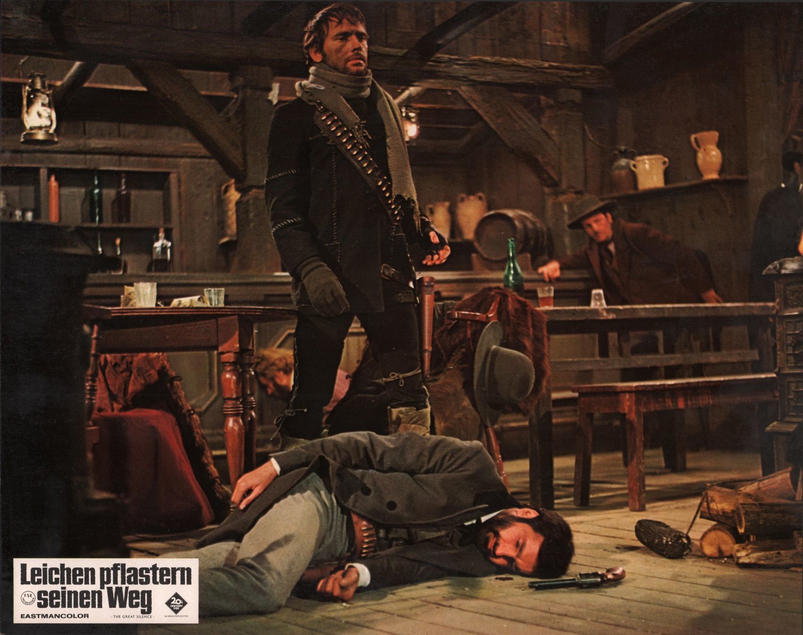 Leichen pflastern seinen Weg  (4K Ultra HD) Leichen pflastern seinen Weg  (4K Ultra HD)