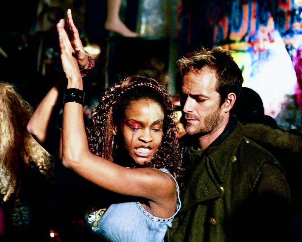 Jeremiah - Krieger des Donners, Staffel 1 / Die ersten 20 Folgen der postapokalyptischen Serie mit Luke Perry („Beverly Hills, 90210“) (Pidax Serien-Klassiker)  [4 DVDs]  (DVD)