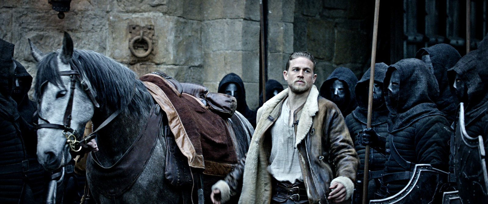 King Arthur - Legend of the Sword  (DVD)