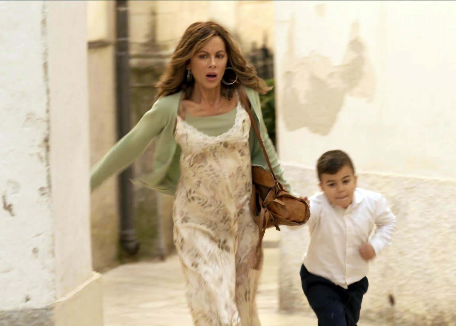 Stolen Girl  (DVD) Stolen Girl  (DVD)