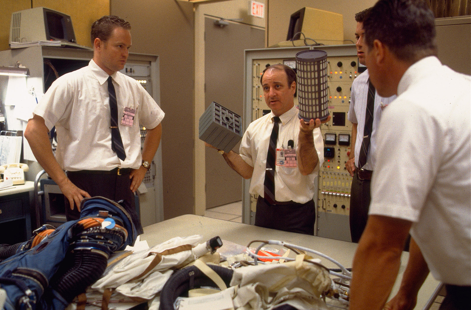 Apollo 13 (4K Ultra HD) Apollo 13 (4K Ultra HD)