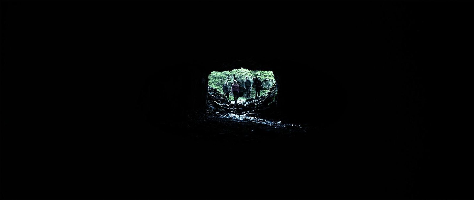 It came from below - Tief unter der Erde lauert es... It came from below - Tief unter der Erde lauert es...
