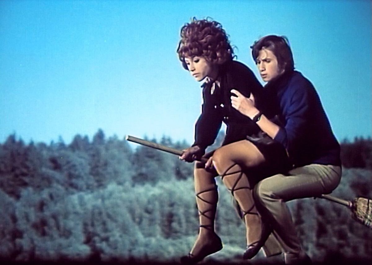 Saxana - Das Mädchen auf dem Besenstiel (Filmjuwelen / DEFA-Märchen) (DVD) Saxana - Das Mädchen auf dem Besenstiel (Filmjuwelen / DEFA-Märchen) (DVD)