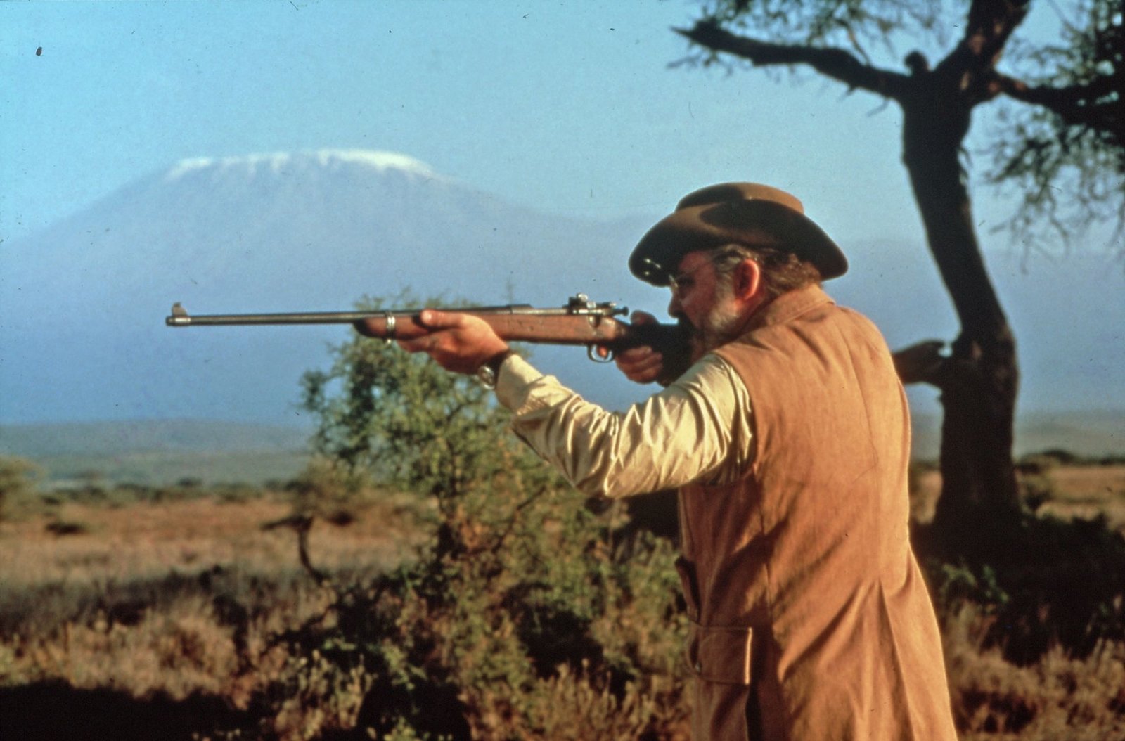 Hemingway - Der legendäre ZDF-Vierteiler mit Stacy Keach (Fernsehjuwelen) [4 DVDs]  (DVD)
