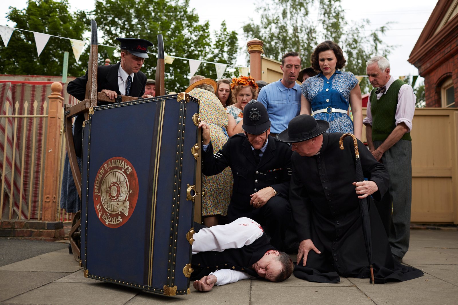 Father Brown - Die kompletten Staffeln 1-8. LTD. - Limitierte Collector's Edition mit Notizbuch  (DVD)