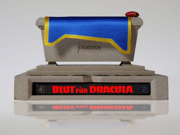 Blut für Dracula - Sarg Edition - Uncut Mediabook Edition (blu-ray)