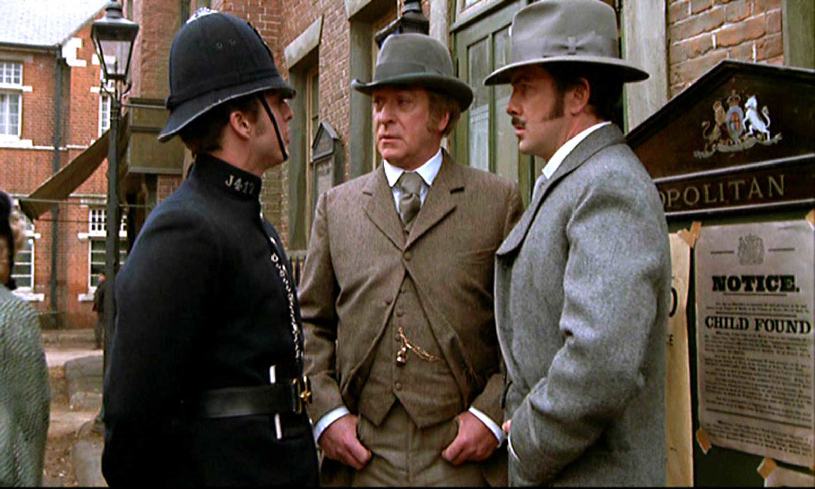 Jack the Ripper - Das Ungeheuer von London / Der komplette Zweiteiler mit Michael Caine und beiden deutschen Synchronfassungen (Pidax Historien-Klassiker)  [2 DVDs]  (DVD)