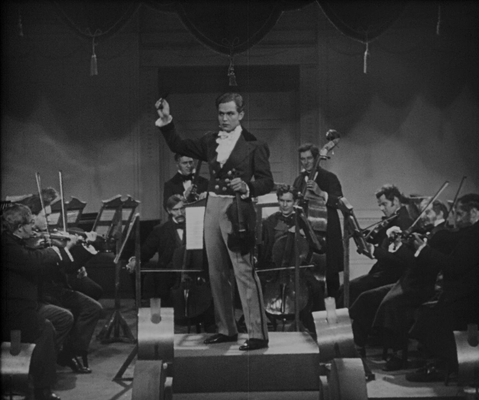 So lang noch ein Walzer von Strauss erklingt (1932) - Deutsche DVD-Premiere -  Ein Film von Conrad Wiene mit Gustav Fröhlich und Julia Serda - Limited Edition  (DVD)