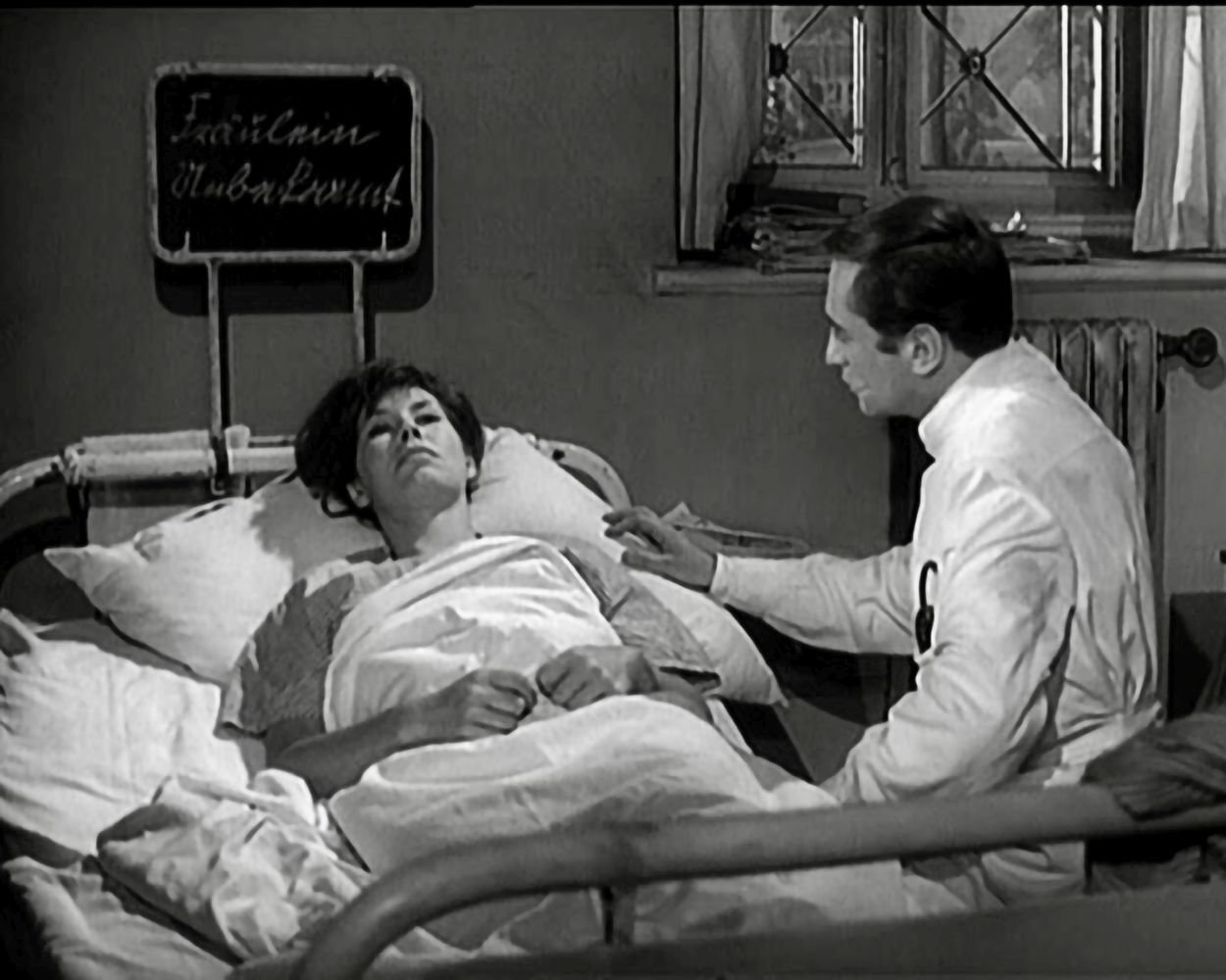Anastasia / Aufwändiger Zweiteiler nach dem wahren Fall um die angebliche Zarentochter (Pidax Historien-Klassiker)  (DVD)