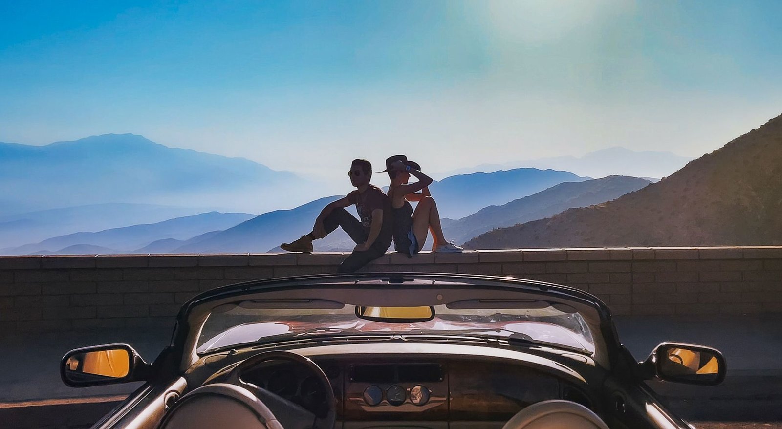 June and John - Uncut Mediabook Edition  (4K Ultra HD+blu-ray) 