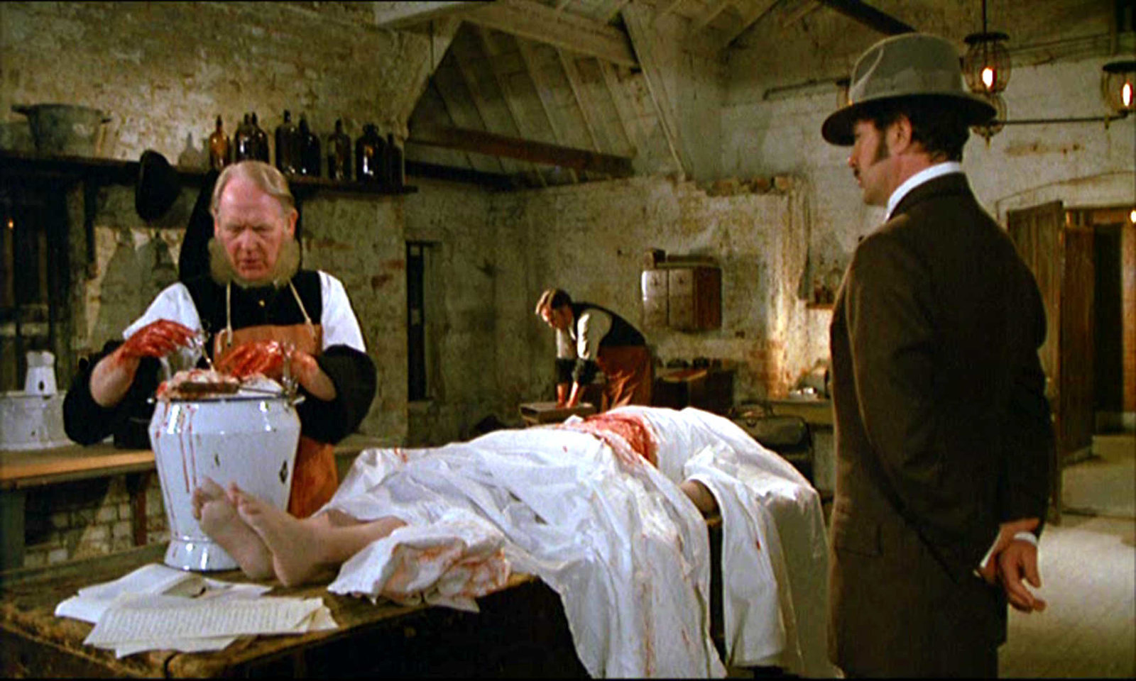 Jack the Ripper - Das Ungeheuer von London / Der komplette Zweiteiler mit Michael Caine und beiden deutschen Synchronfassungen (Pidax Historien-Klassiker)  [2 DVDs]  (DVD)