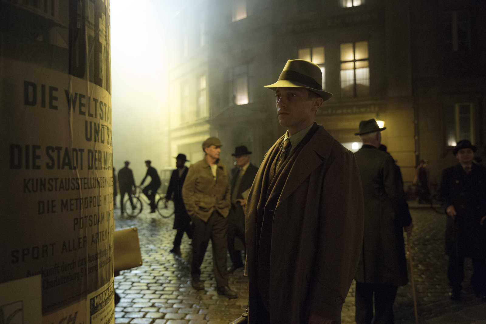 Babylon Berlin - Staffel 1  [2 BRs]  (Blu-ray Disc)